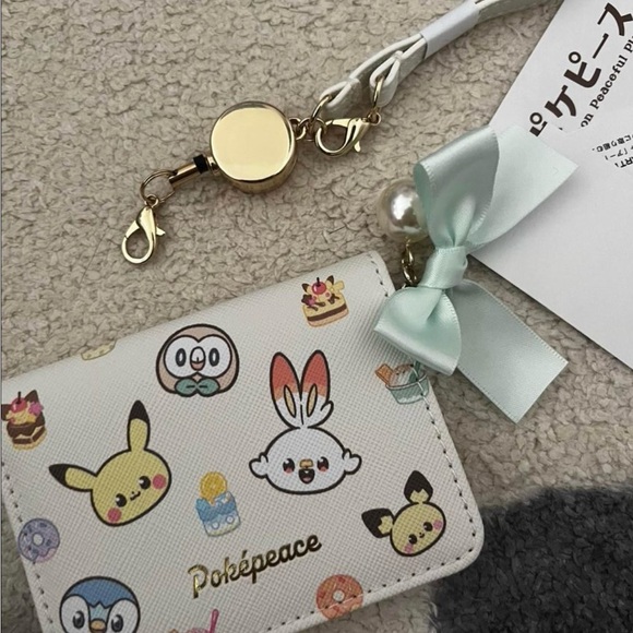 BNWT Japan Pokémon Pikachu Pichu Scorbunny Piplup wristlet Card wallet w reel - Picture 7 of 9